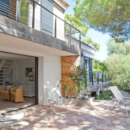 Vila Beautiful On The Beach, Direct Access To Fine Sandy Beach And Turquoise Water