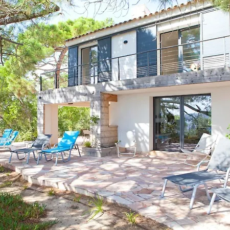 Beautiful On The Beach, Direct Access To Fine Sandy Beach And Turquoise Water